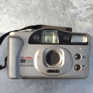 Bell Howell BF905 Camera
